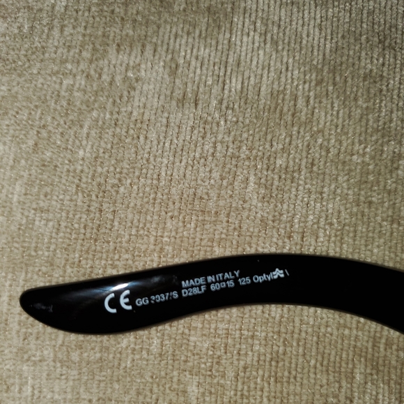 Sunglasses *SOLD* - Picture 3 of 8